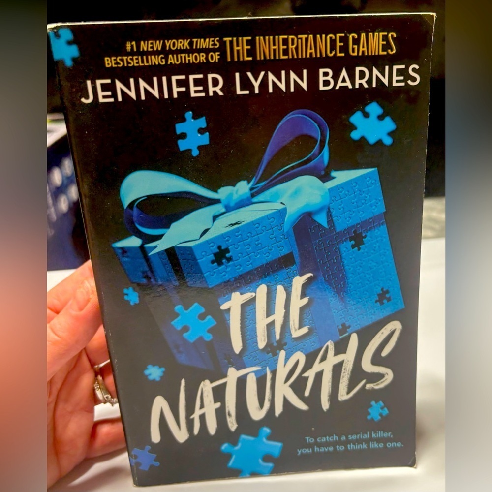 The Naturals Book by Jennifer Lynn Barnes. Paperback. Book 1 of 4. 320 Pages